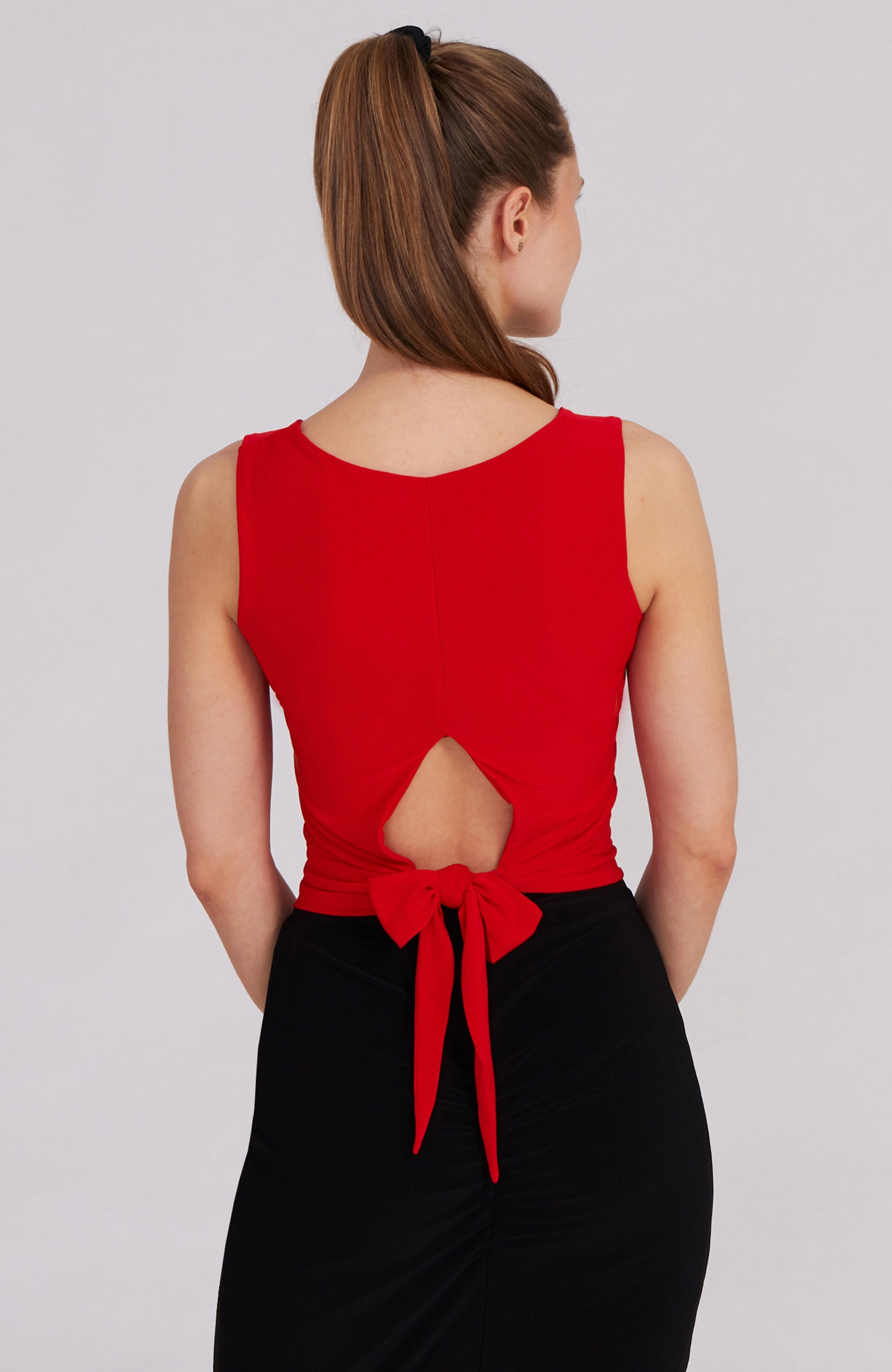 ZOE Crop Top with Bow Tie Detail in Coral Red