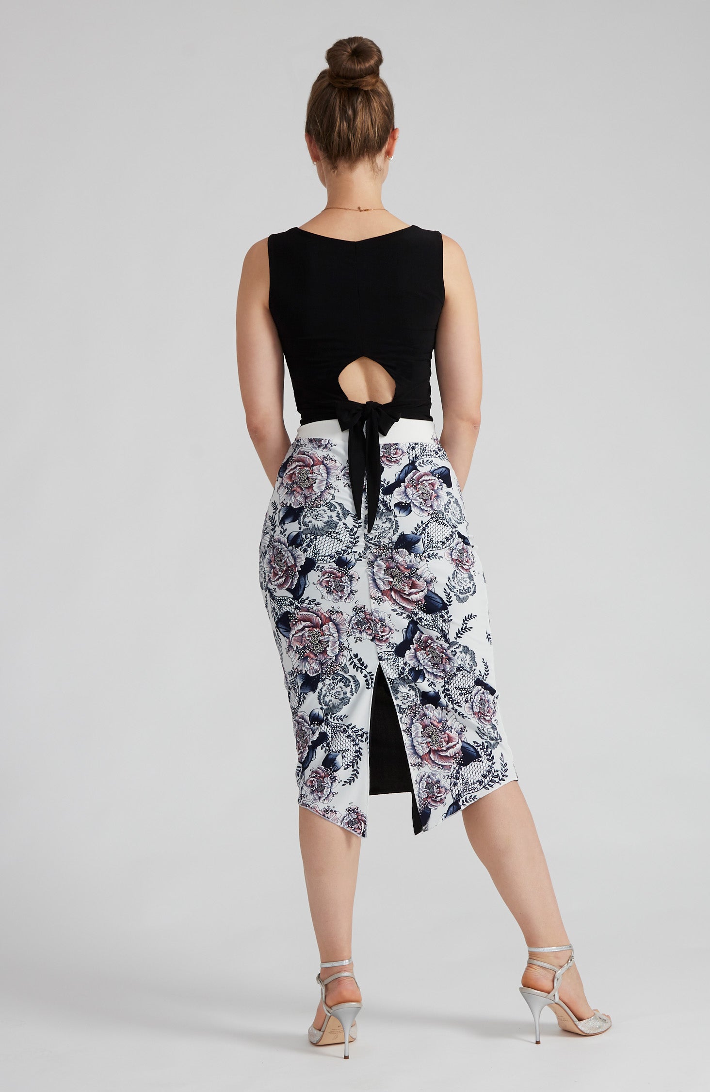 CLARISA Reversible Tango Skirt in Lace Florals