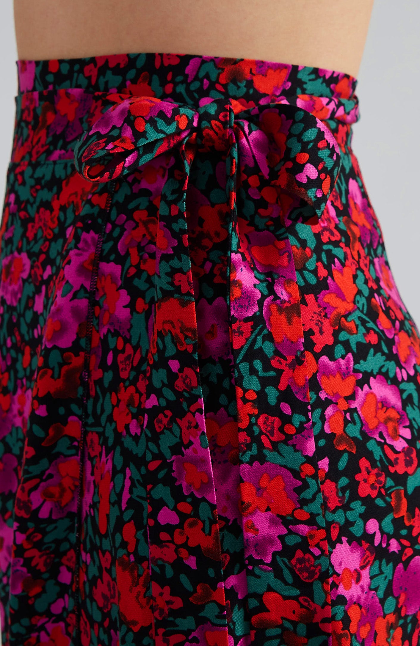 Jupe portefeuille longue GINA en fleurs magenta (Précommande*)